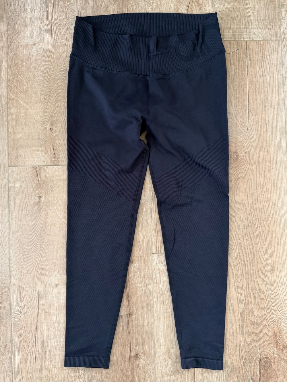aim’n Black High-Rise Performance Leggings – XXL | New Without Tags
